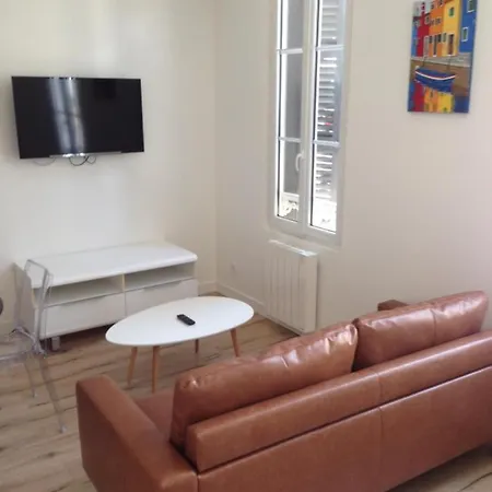 40m2 Hyper Centre Avec Fibre Gratuite * Rochefort (Charente-Maritime)
